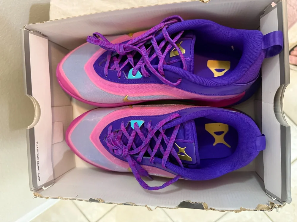 Nike A'One Gs Basketball Shoes Purple Pink Gold Size 6.5Y, Fit Women size 8
